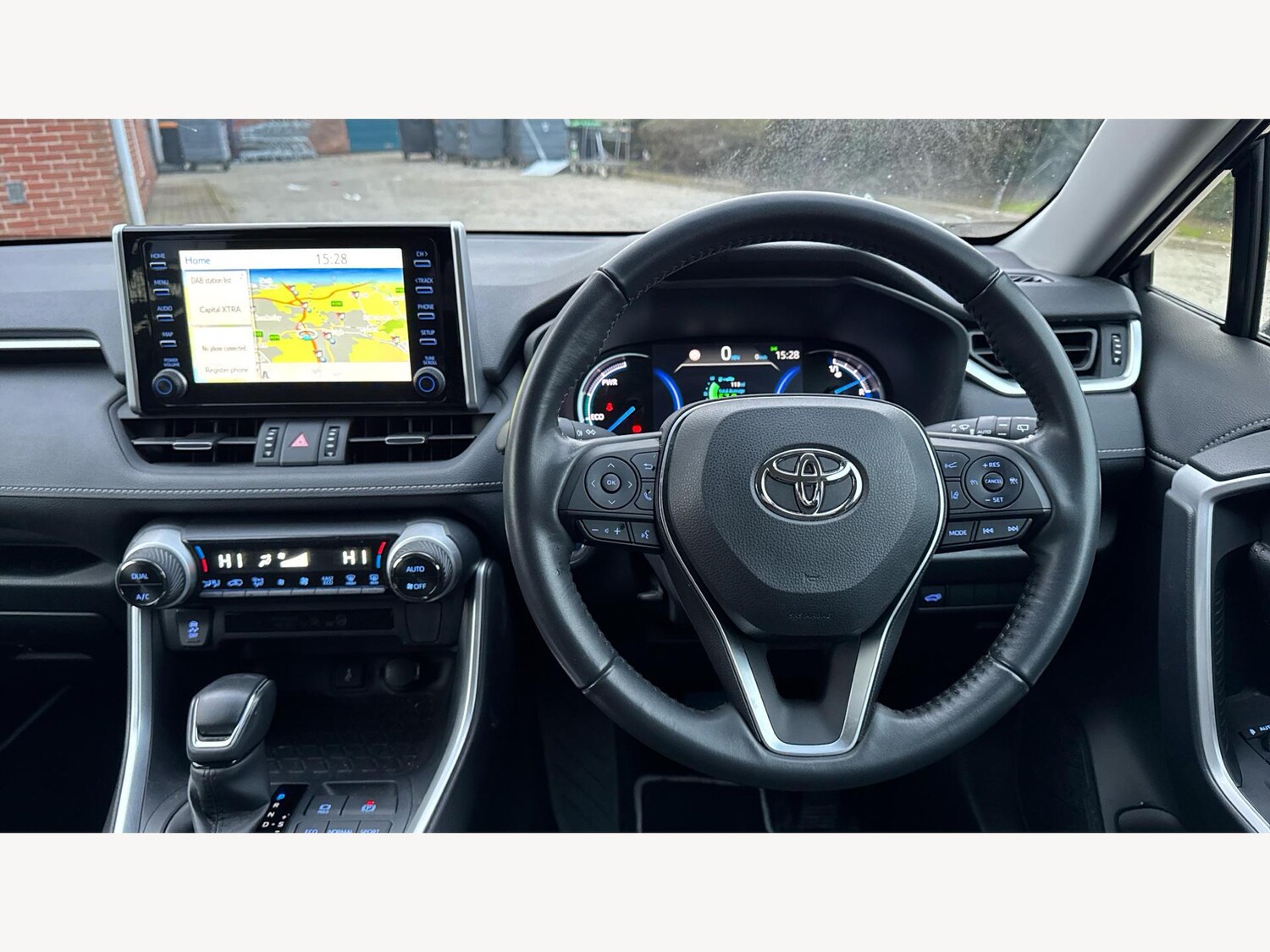 Used Toyota RAV4 2022 for sale - 77057277: Photo 8
