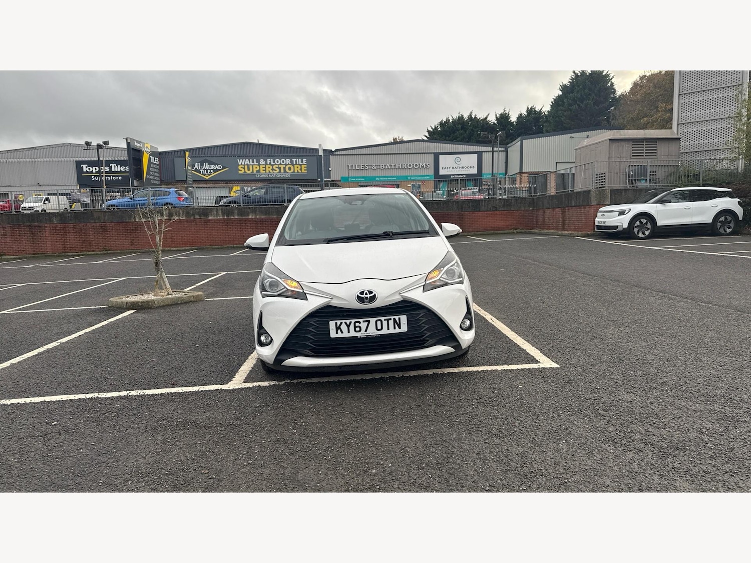 Used Toyota Yaris 2017 for sale - 76612785: Photo 17