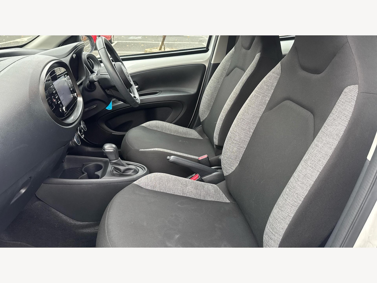Used Toyota Aygo X 2023 for sale - 76371485: Photo 12