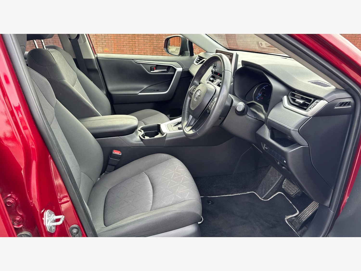 Used Toyota RAV4 2021 for sale - 76200588: Photo 13
