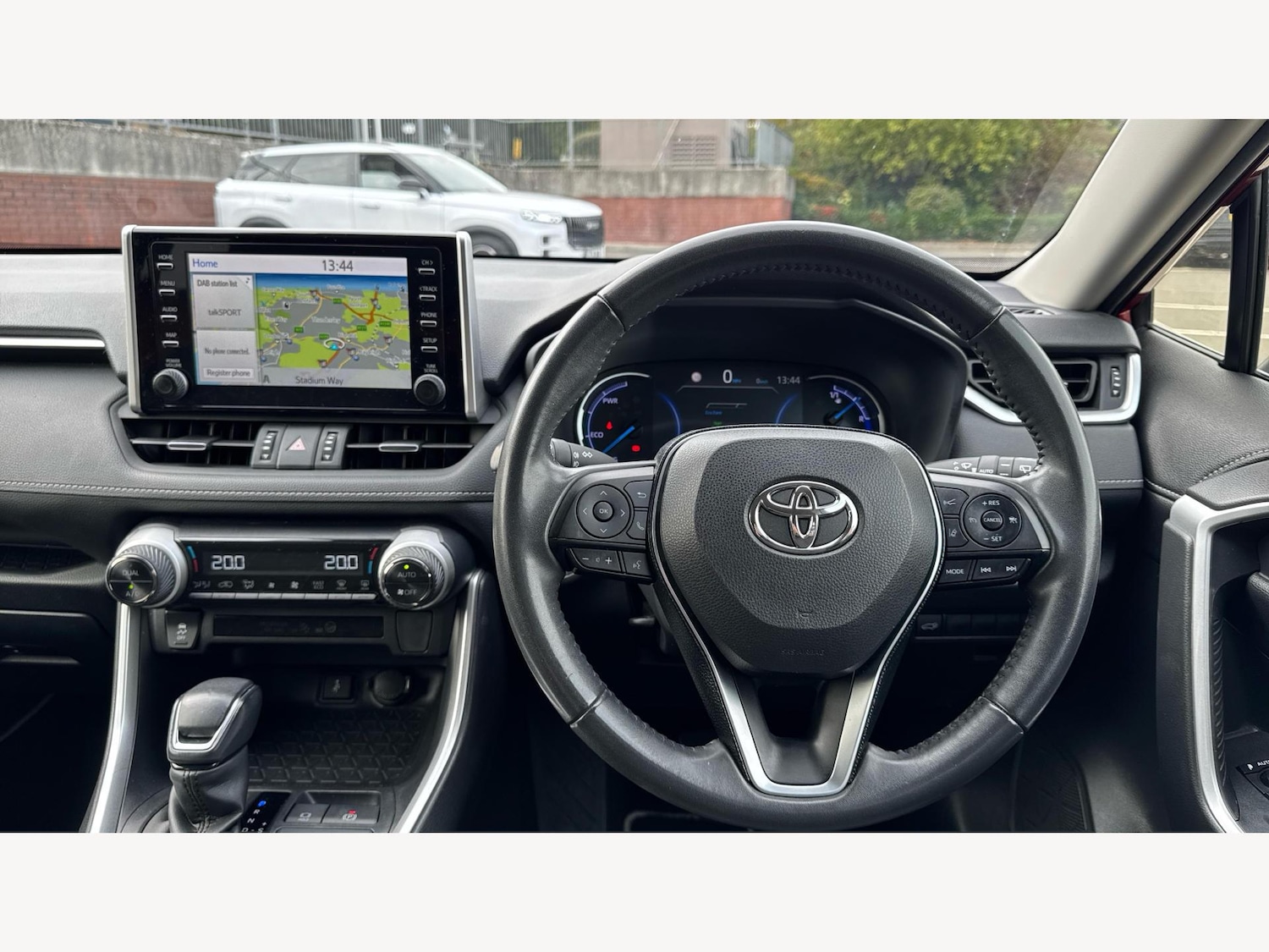 Used Toyota RAV4 2021 for sale - 76200588: Photo 8