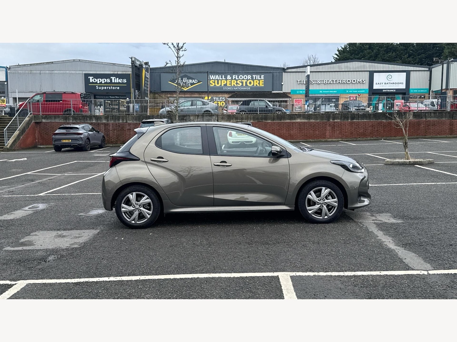 Used Toyota Yaris 2024 for sale - 77625520: Photo 18