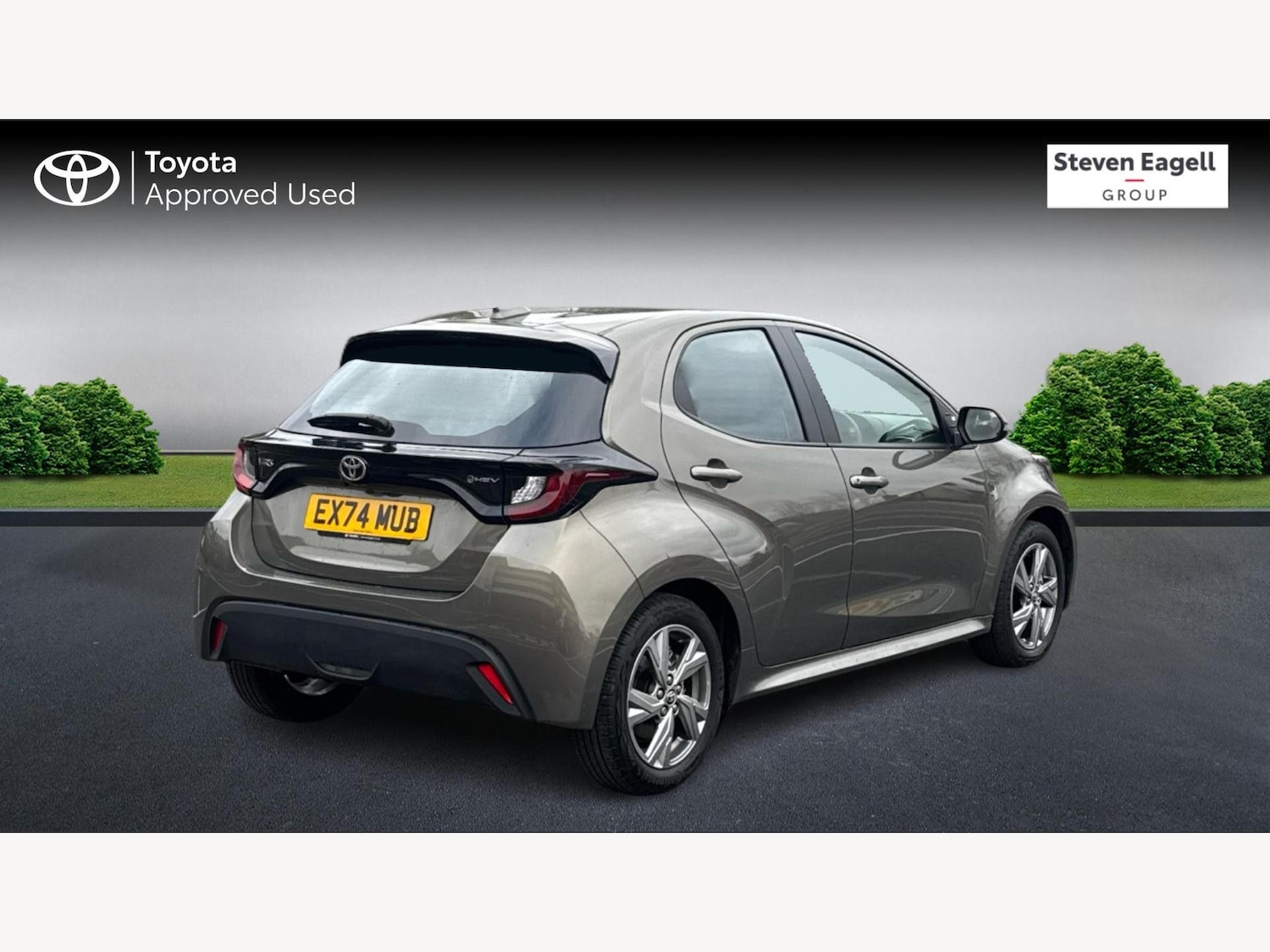 Used Toyota Yaris 2024 for sale - 77625520: Photo 2