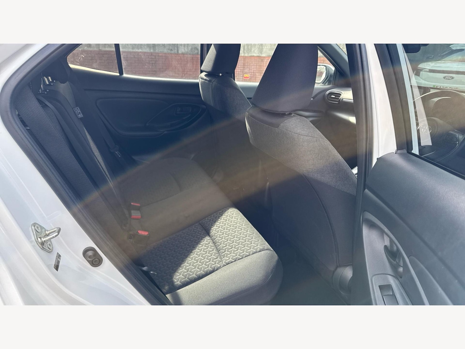 Used Toyota Yaris Cross 2024 for sale - 76370155: Photo 14