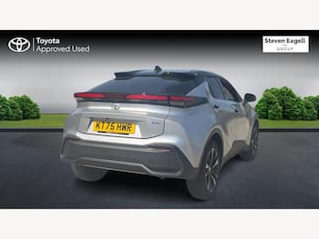 Used Toyota C-HR 2026 for sale - 79576925: Photo