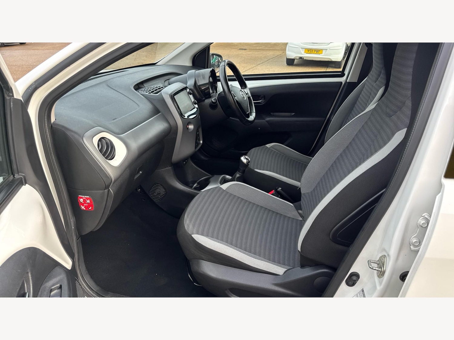 Used Toyota AYGO 2018 for sale - 76633586: Photo 12