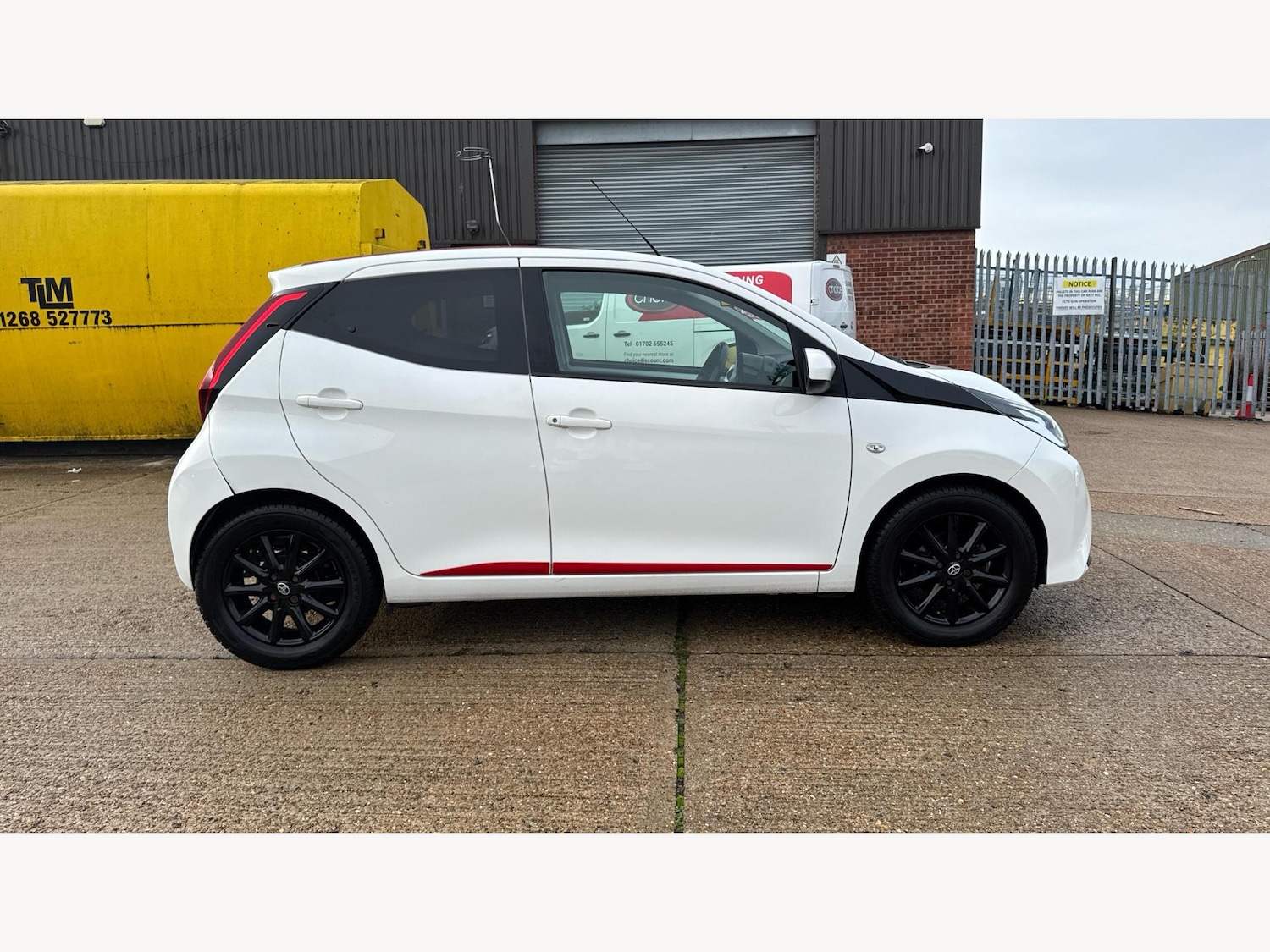 Used Toyota AYGO 2018 for sale - 76633586: Photo 18