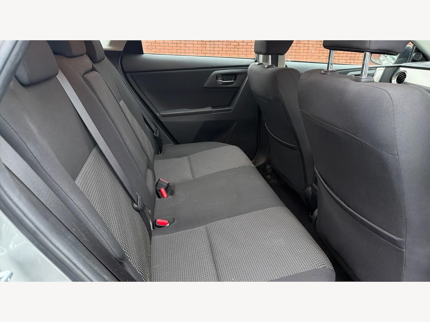 Used Toyota Auris 2014 for sale - 76613080: Photo 14