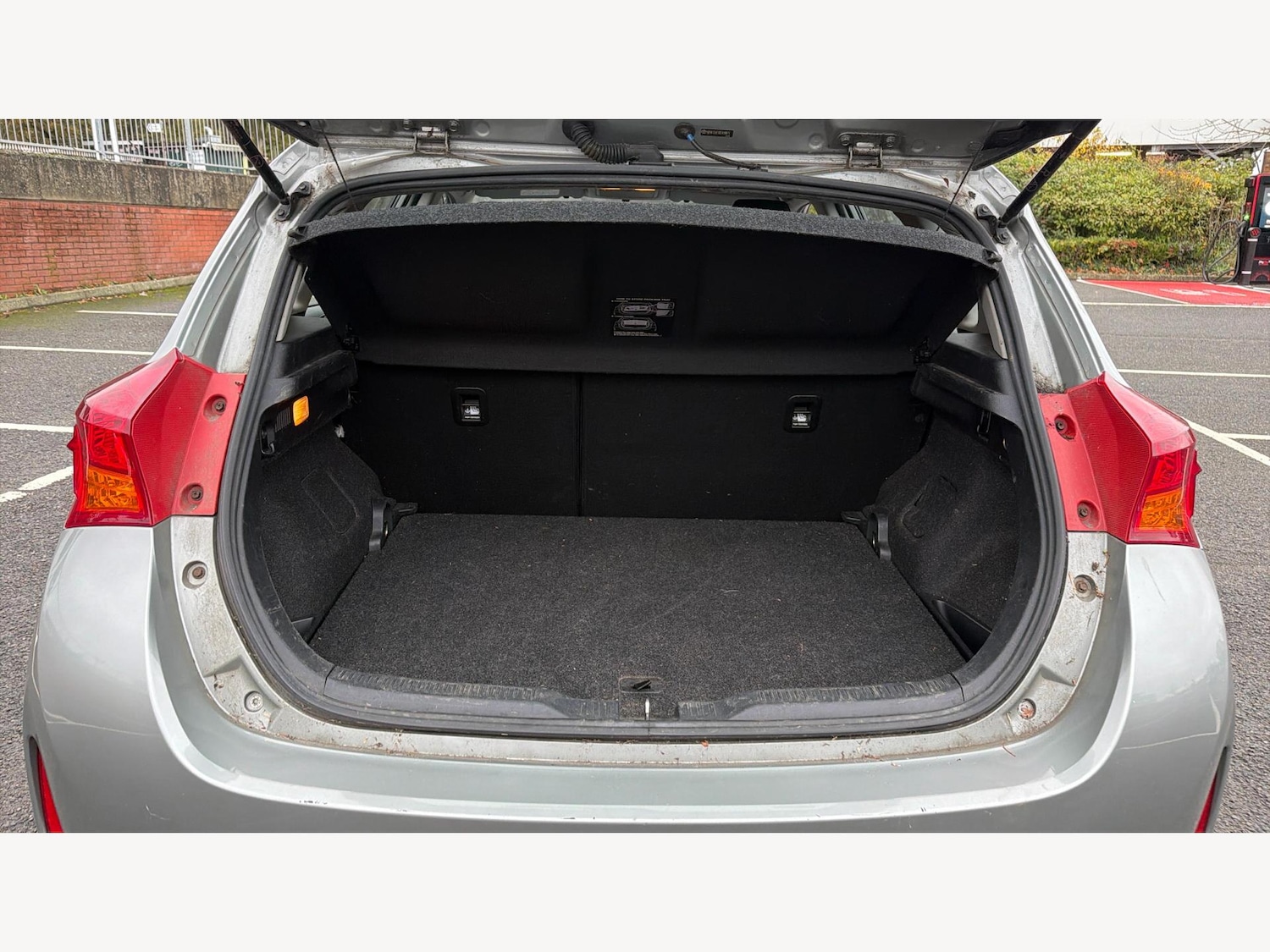 Used Toyota Auris 2014 for sale - 76613080: Photo 16