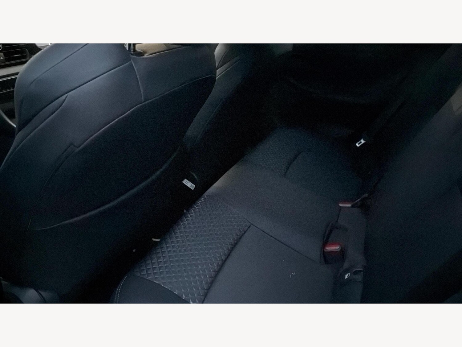 Used Toyota Yaris 2024 for sale - 77278732: Photo 15