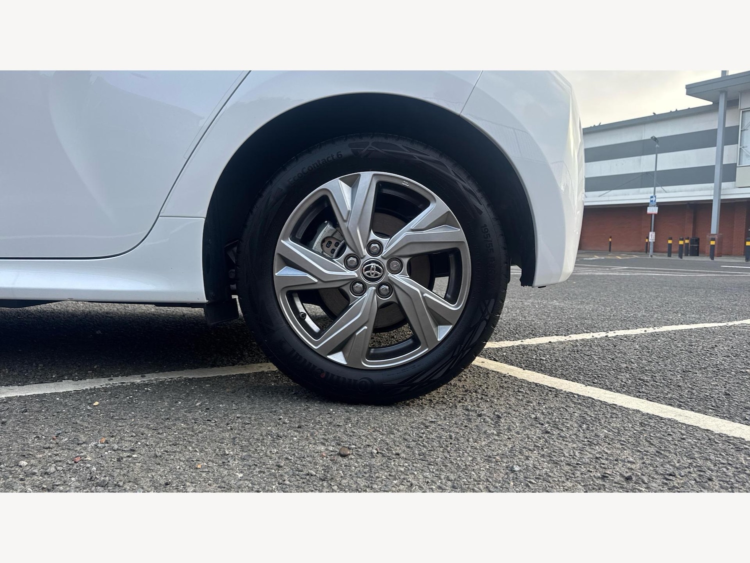Used Toyota Yaris 2024 for sale - 76371471: Photo 20