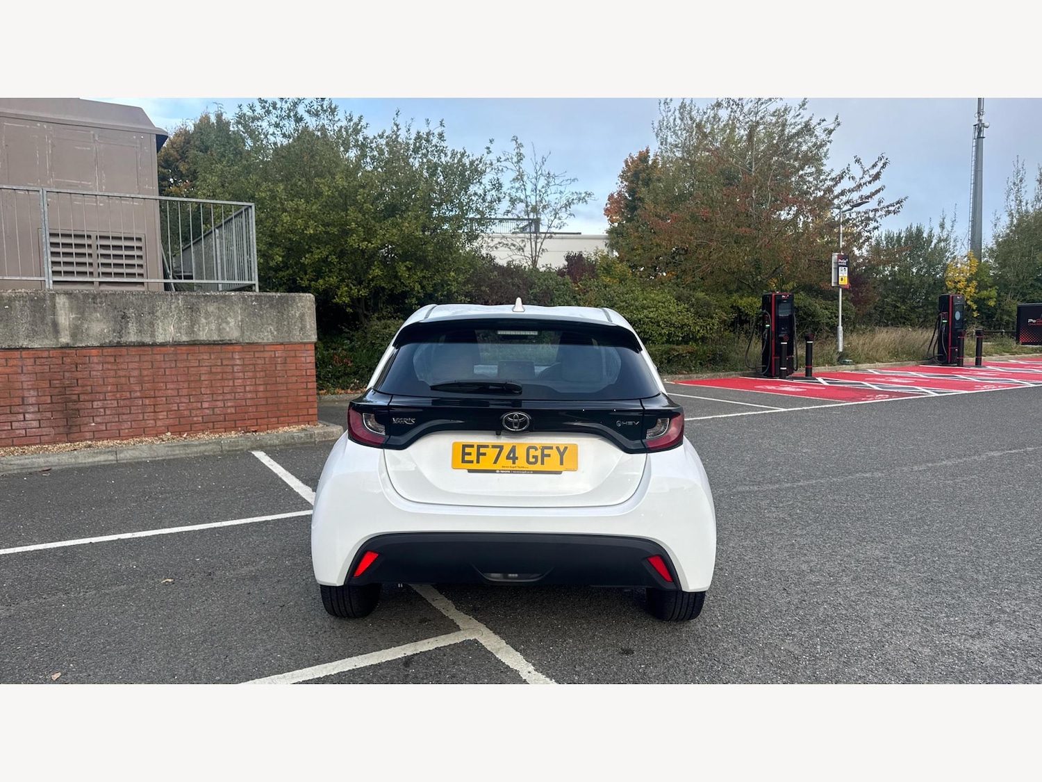 Used Toyota Yaris 2024 for sale - 76371471: Photo 21