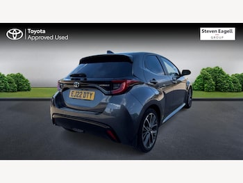 Used Toyota Yaris 2022 for sale - 75634652: Photo