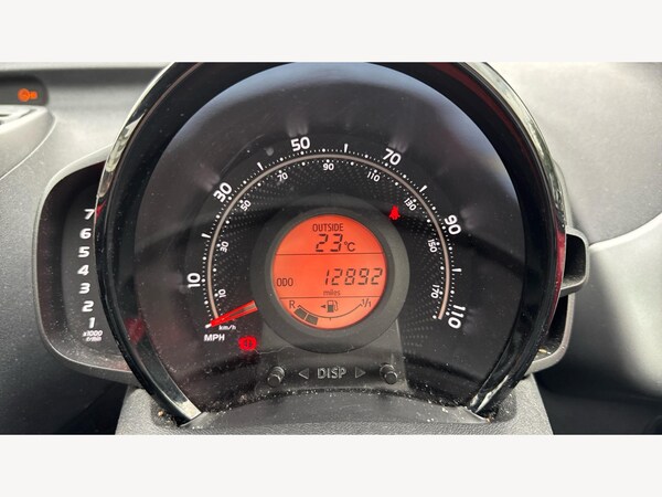 Used Toyota AYGO 2021 for sale - 75634821: Photo 11