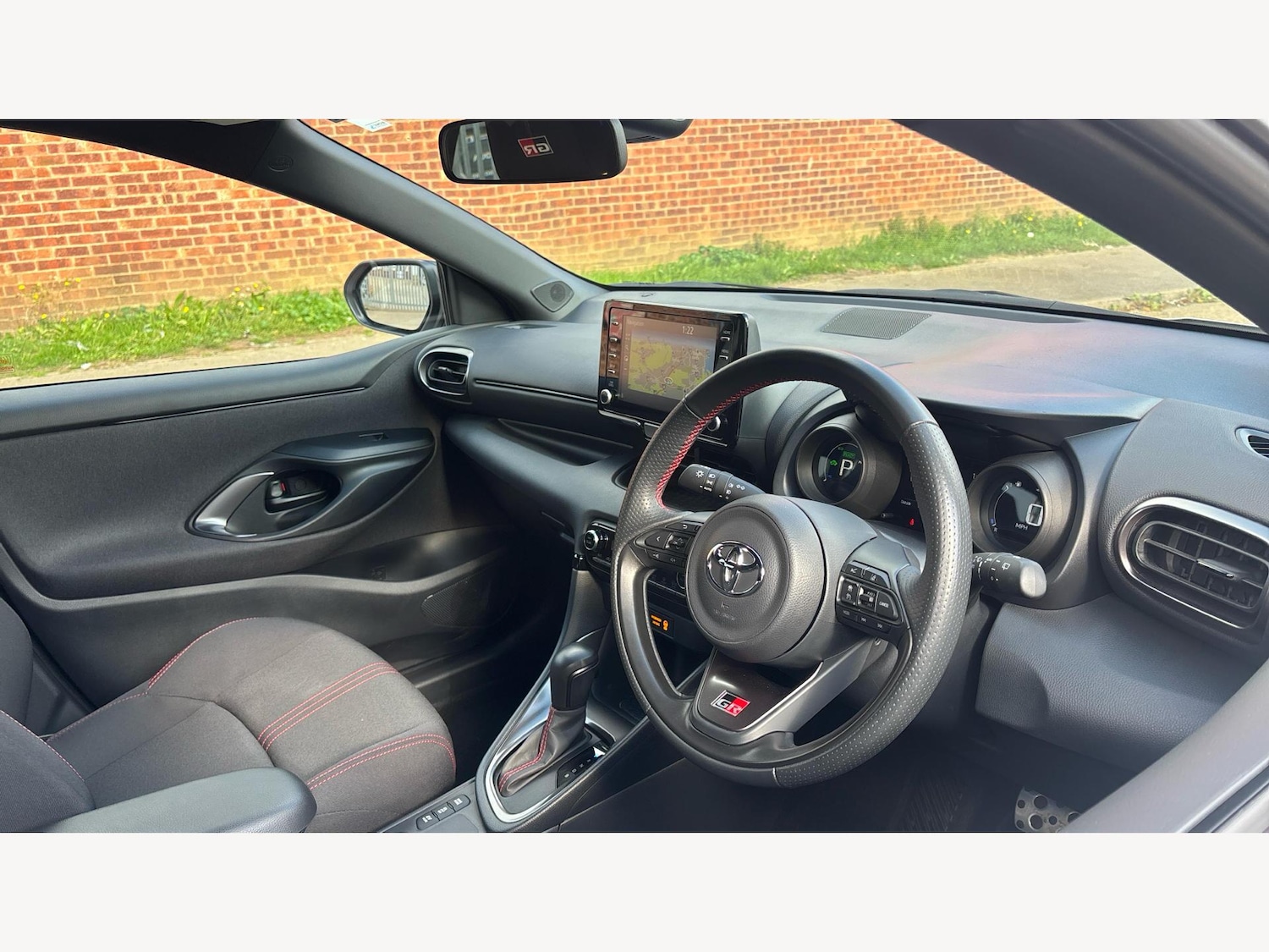 Used Toyota Yaris 2023 for sale - 76370370: Photo 13