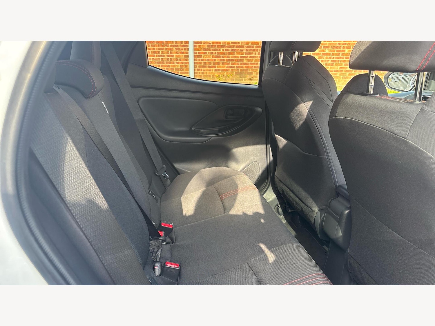 Used Toyota Yaris 2023 for sale - 76370370: Photo 14