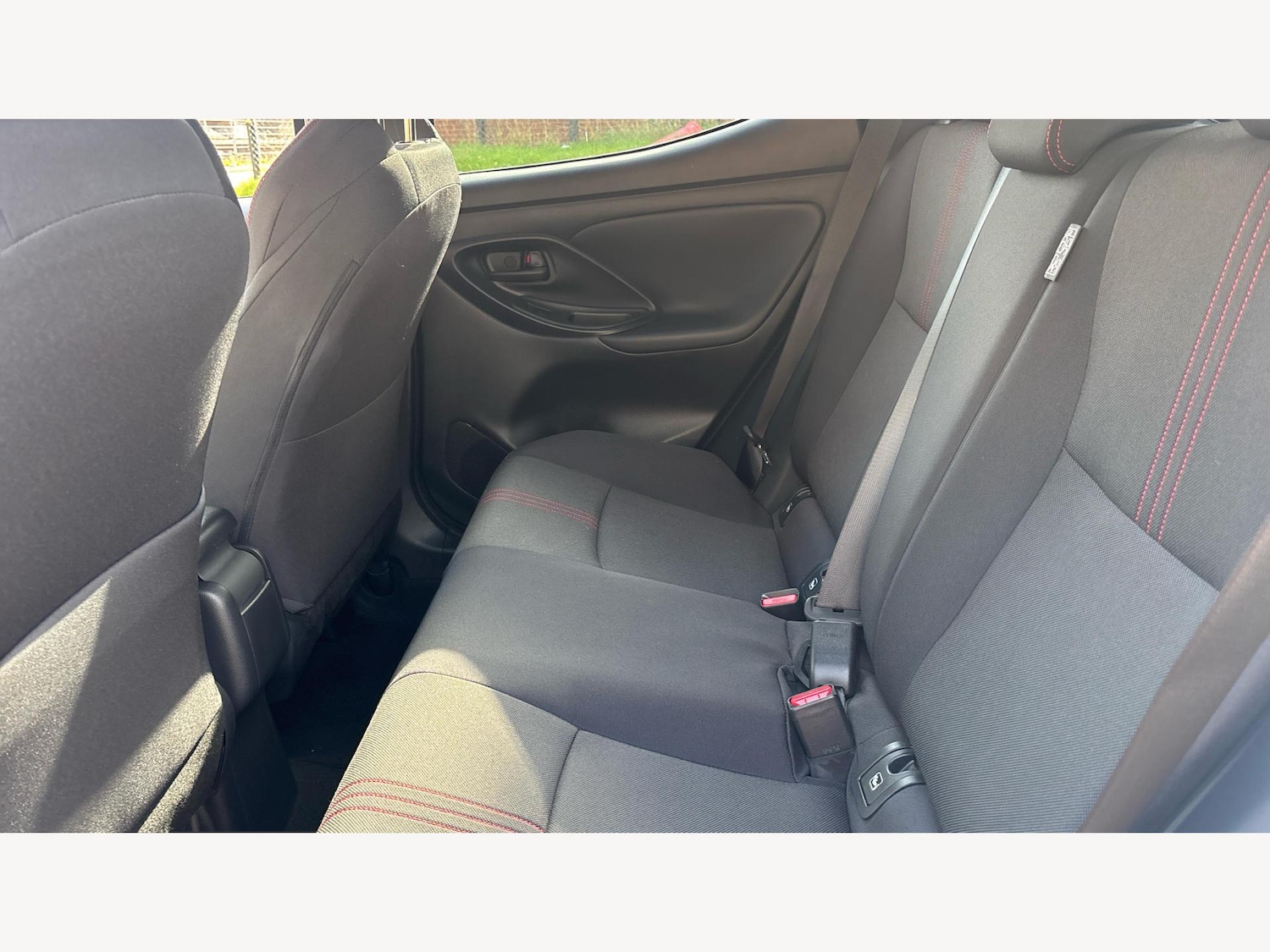 Used Toyota Yaris 2023 for sale - 76370370: Photo 15