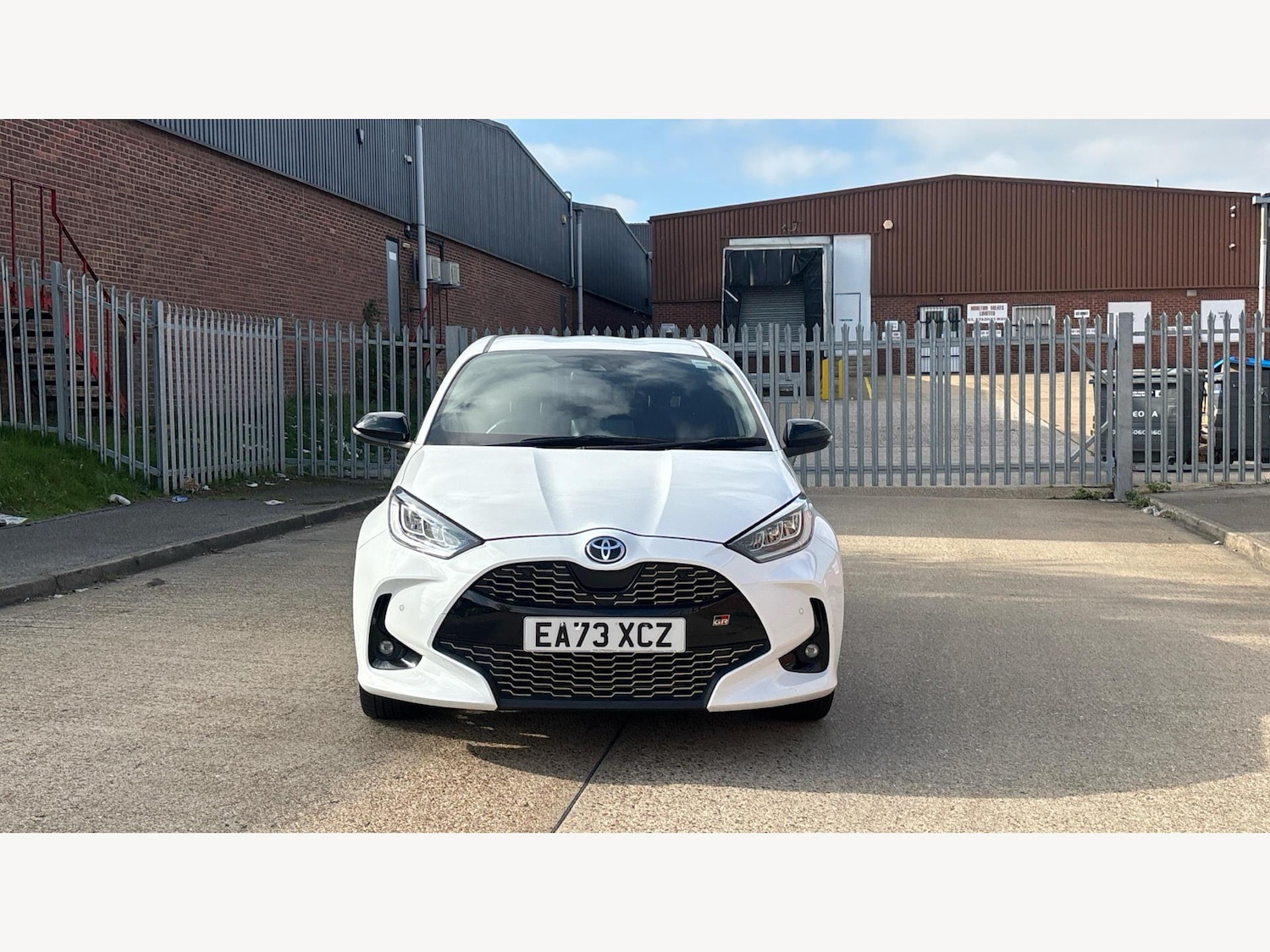 Used Toyota Yaris 2023 for sale - 76370370: Photo 17