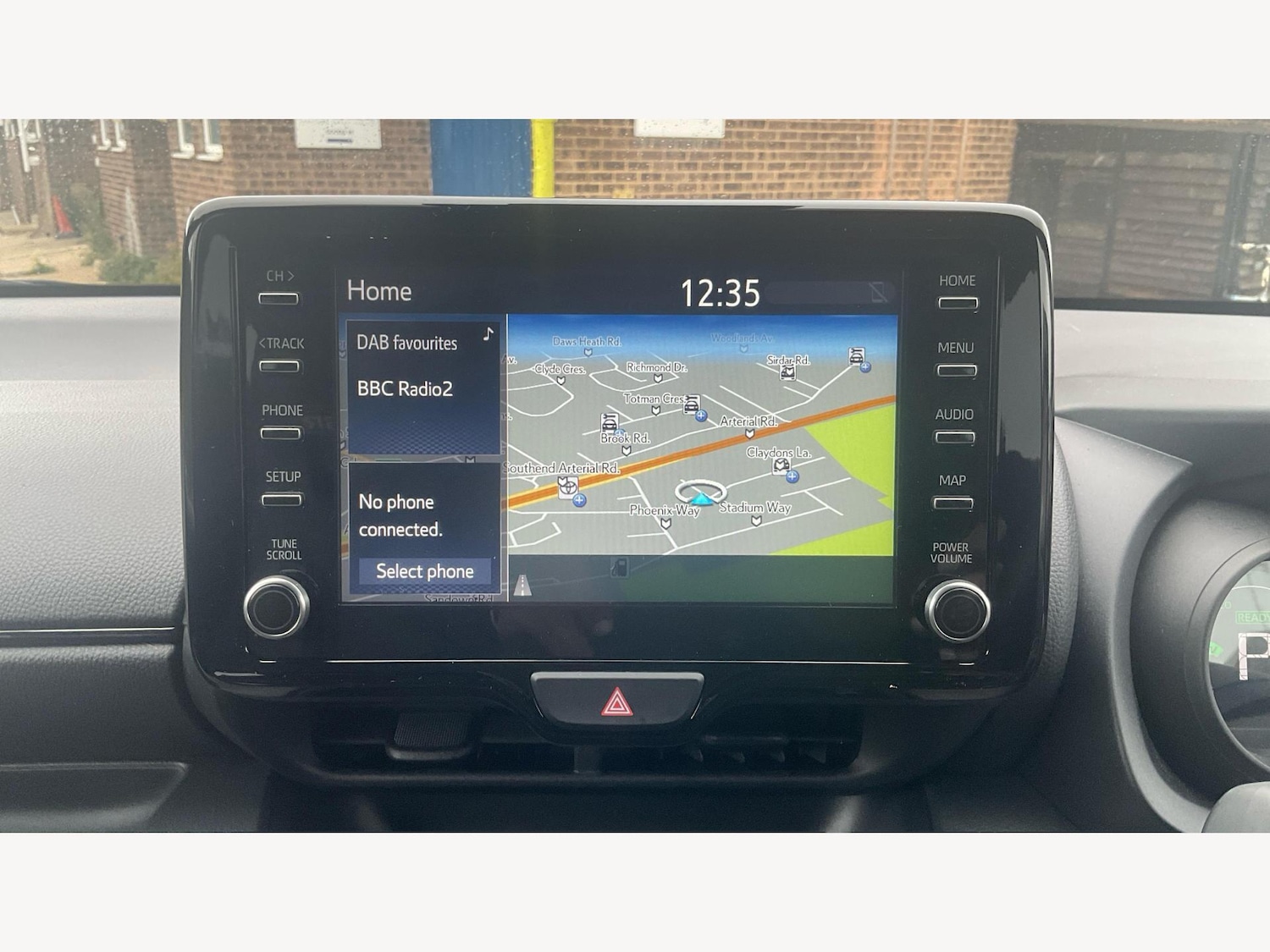 Used Toyota Yaris 2024 for sale - 76371318: Photo 9
