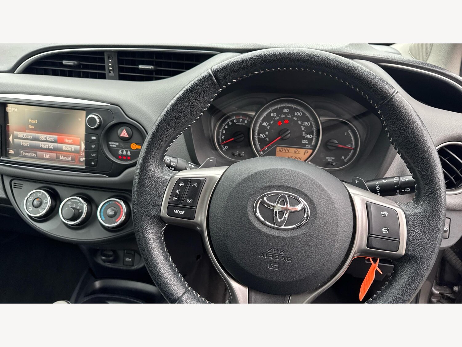 Used Toyota Yaris 2015 for sale - 76370504: Photo 10