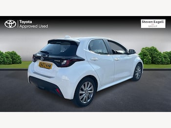 Used Toyota Yaris 2023 for sale - 75540192: Photo