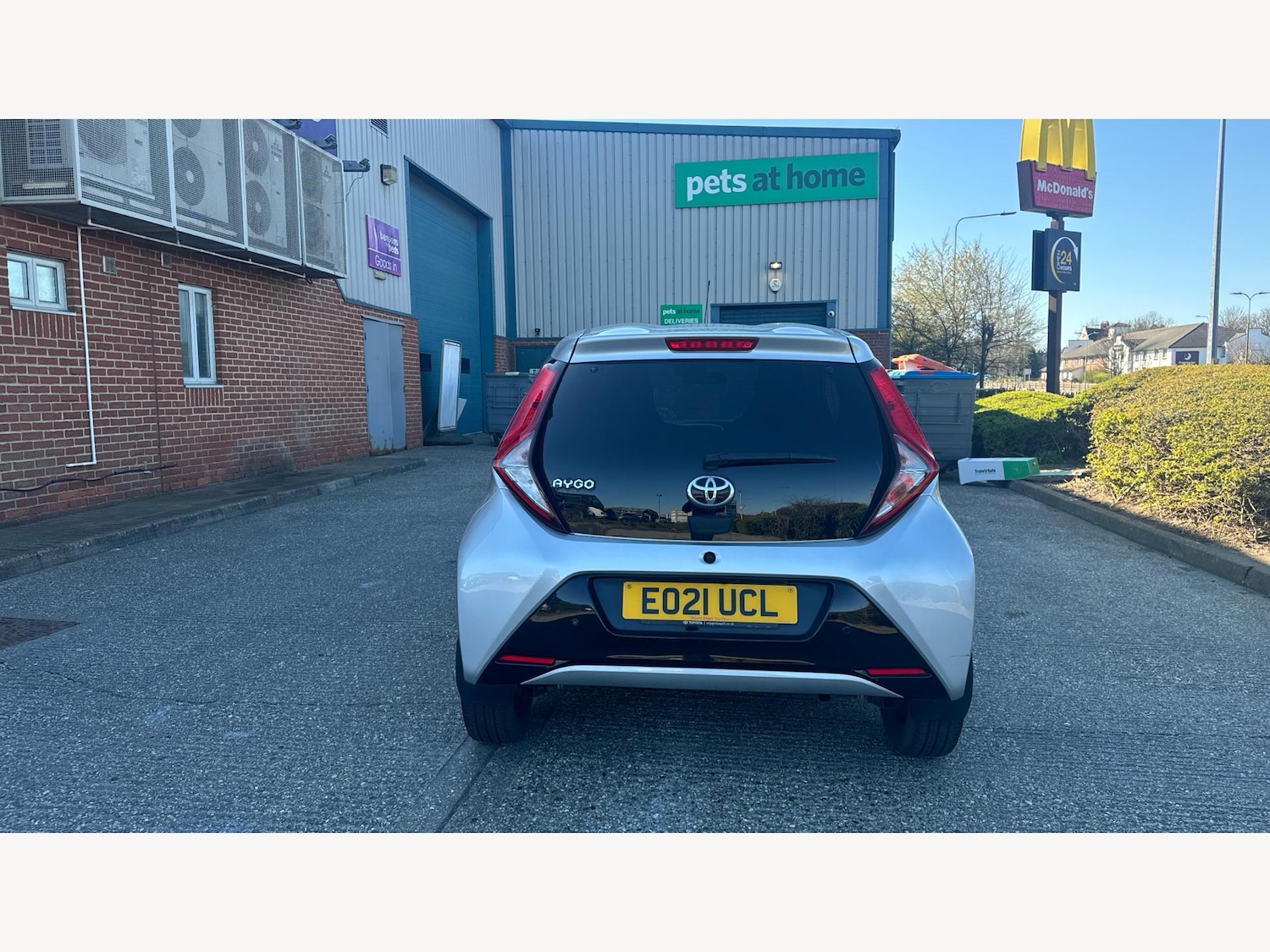 Vehicle 21