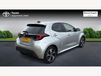 Used Toyota Yaris 2025 for sale - 78999383: Photo