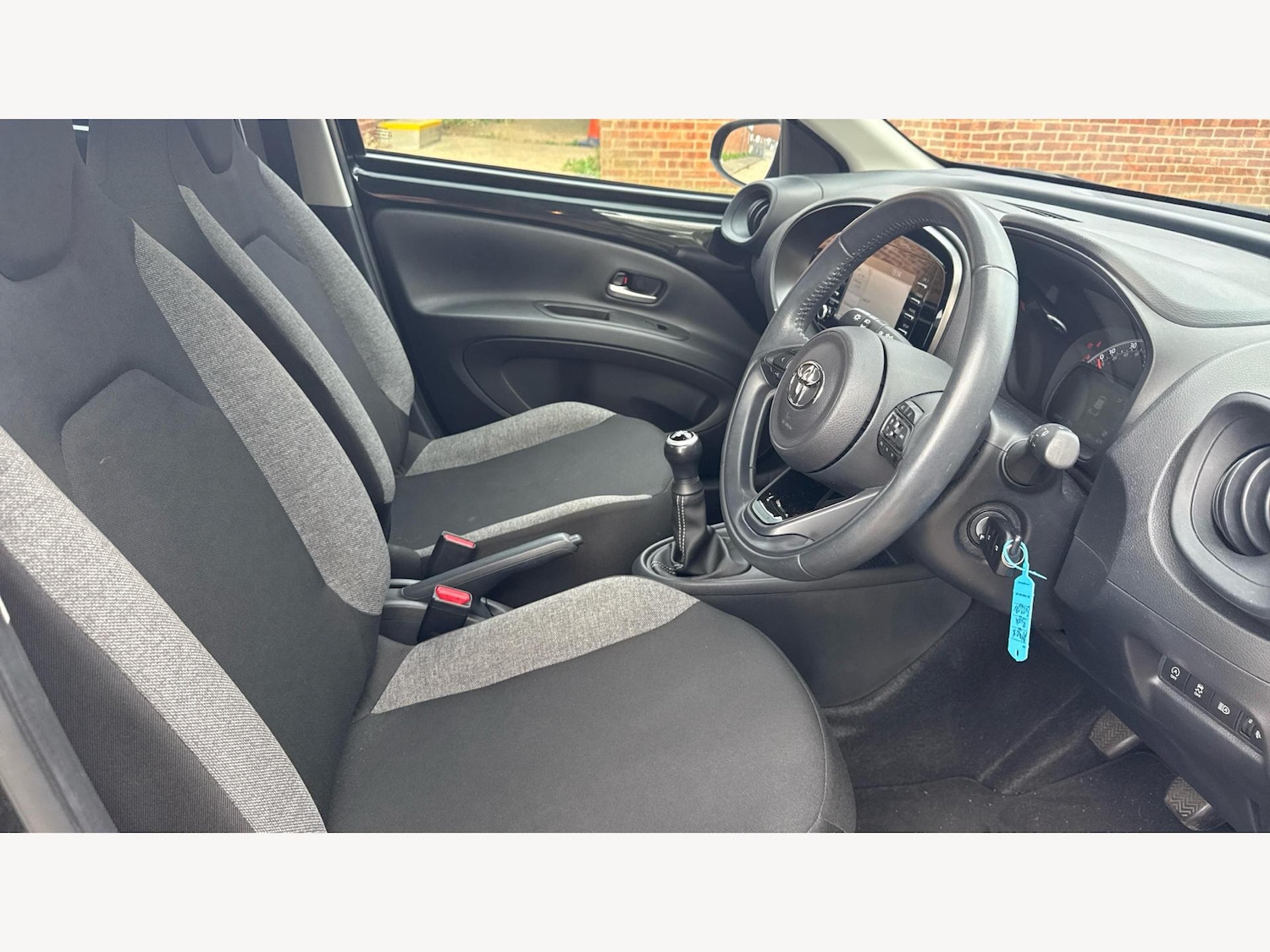 Used Toyota Aygo X 2023 for sale - 76370338: Photo 13
