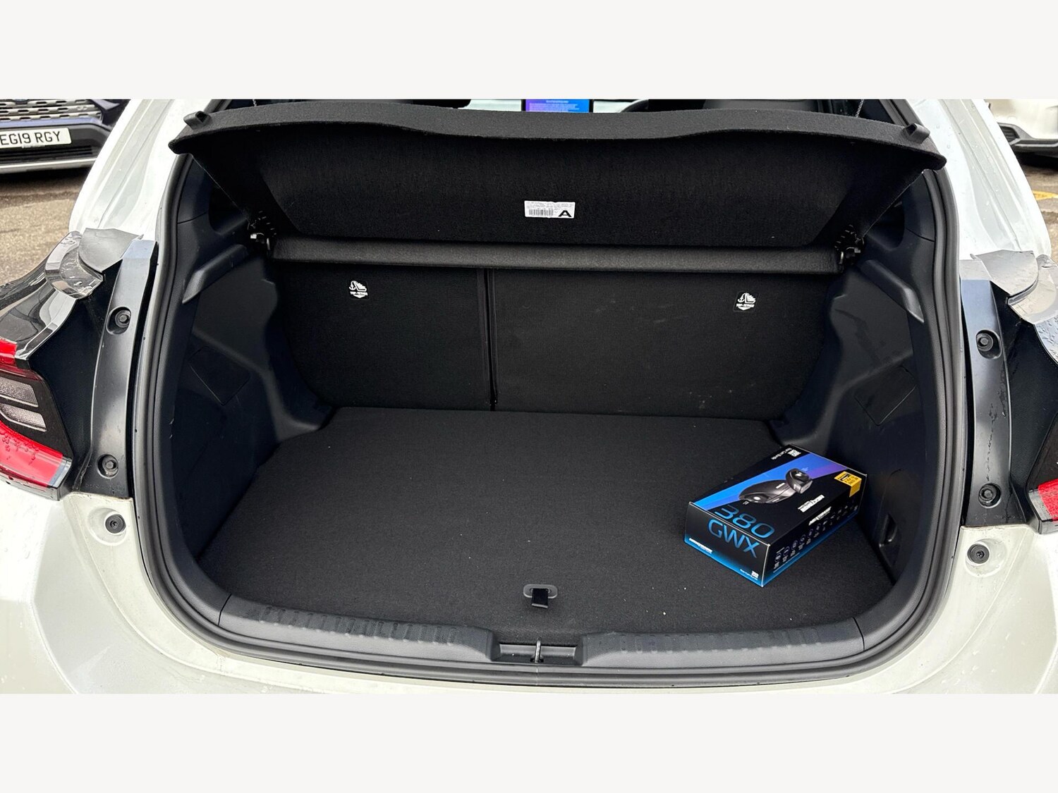 Used Toyota Yaris 2024 for sale - 77191304: Photo 16