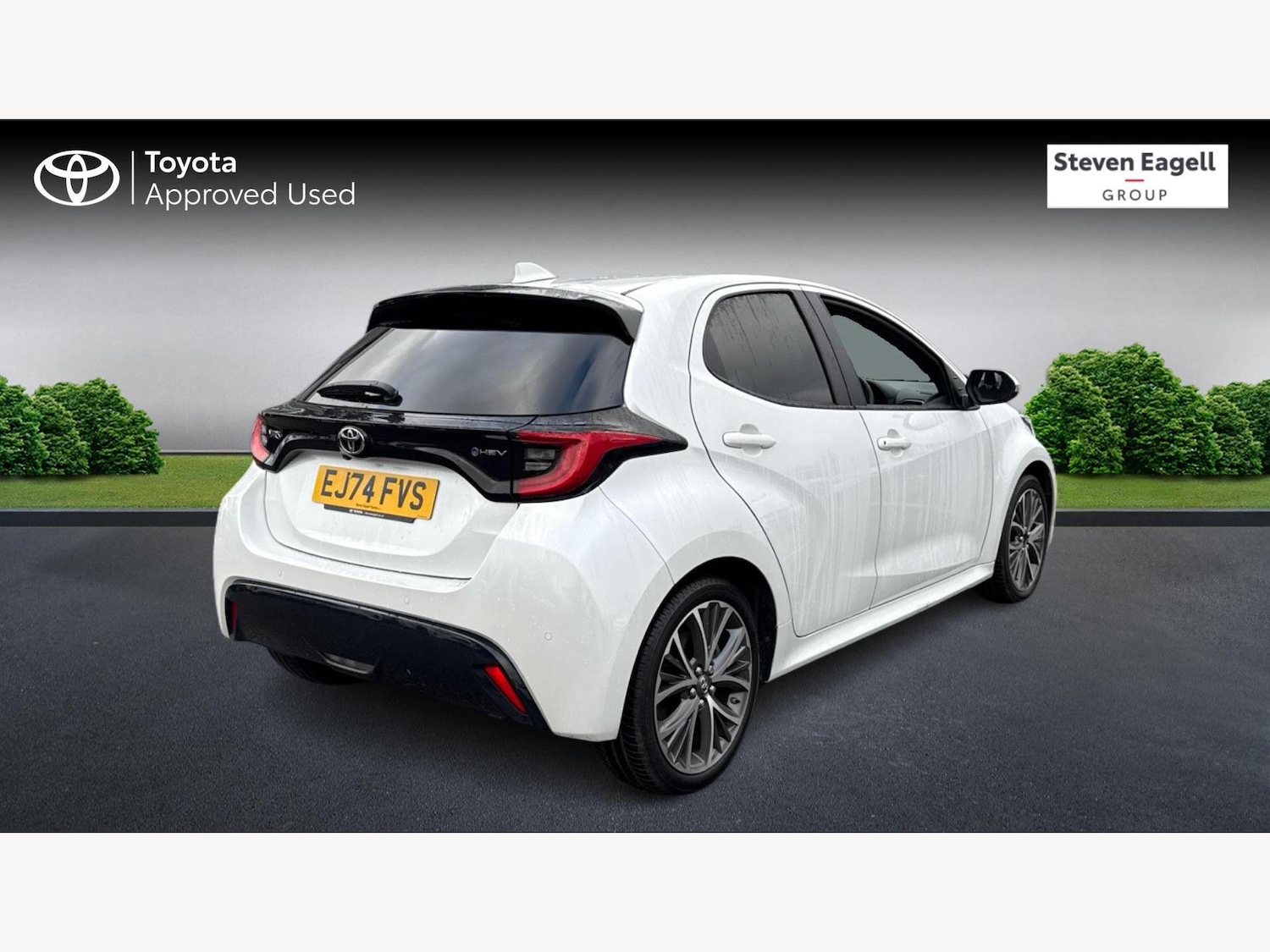 Used Toyota Yaris 2024 for sale - 77191304: Photo 2