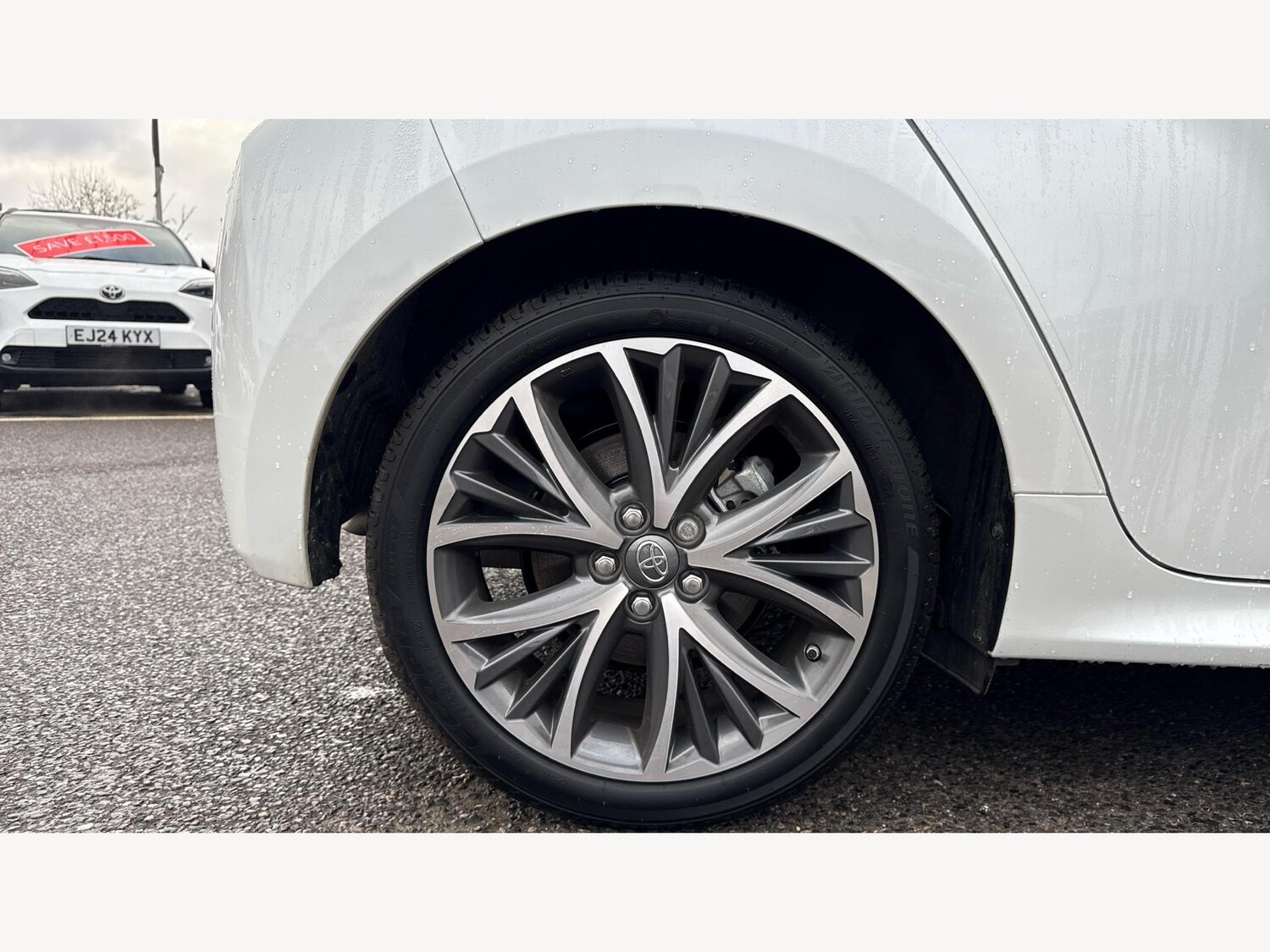 Used Toyota Yaris 2024 for sale - 77191304: Photo 20