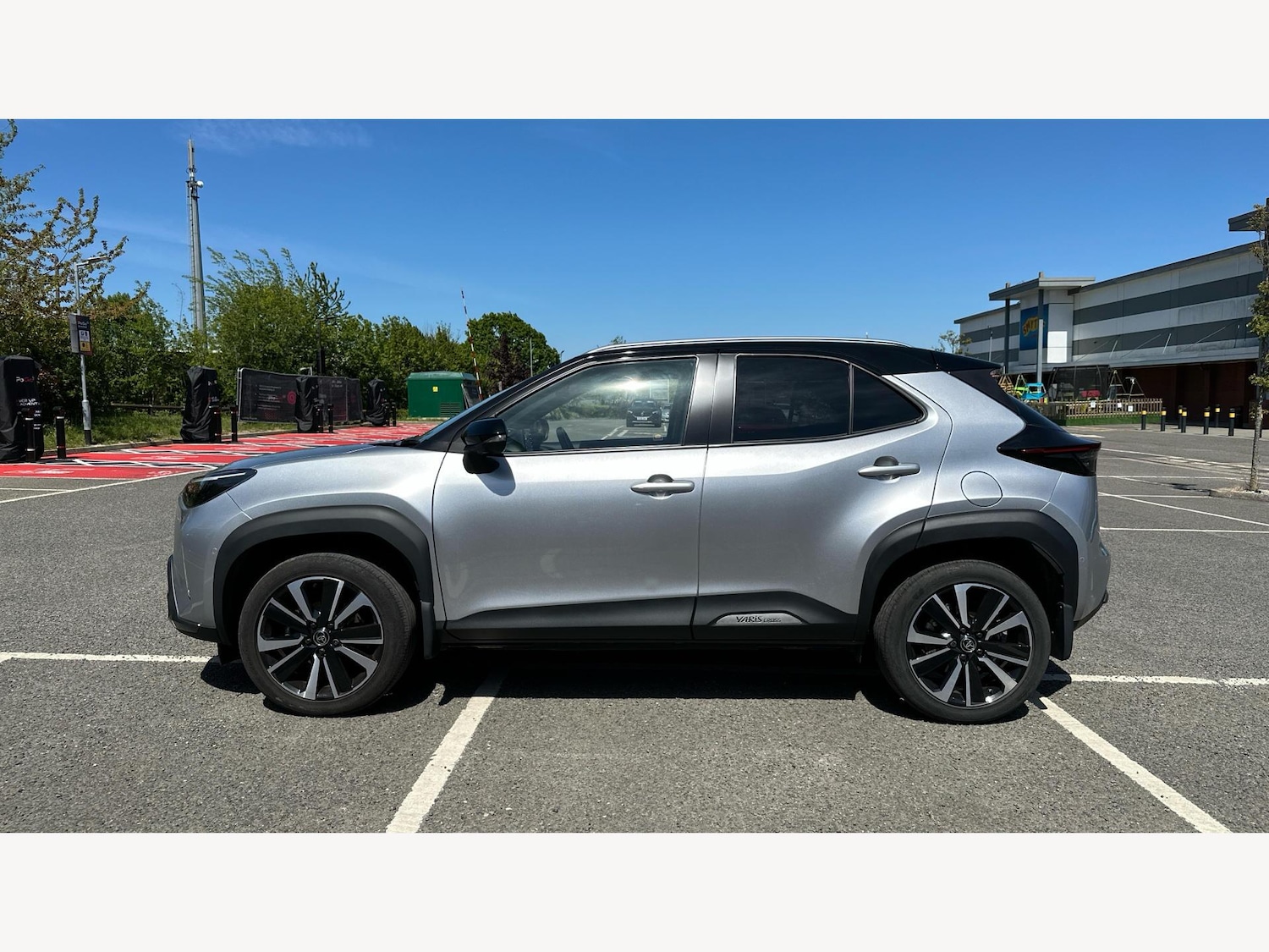 Used Toyota Yaris Cross 2022 for sale - 76612857: Photo 19