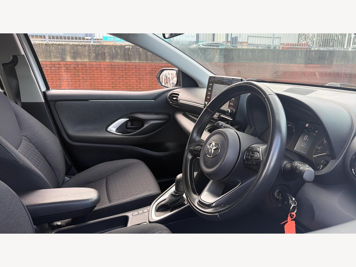 Used Toyota Yaris 2021 for sale - 77564977: Photo 13