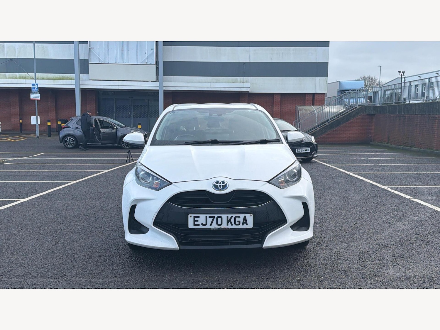Used Toyota Yaris 2021 for sale - 77564977: Photo 17
