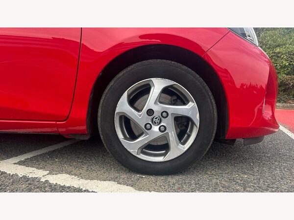 Used Toyota Yaris 2015 for sale - 76200143: Photo 20