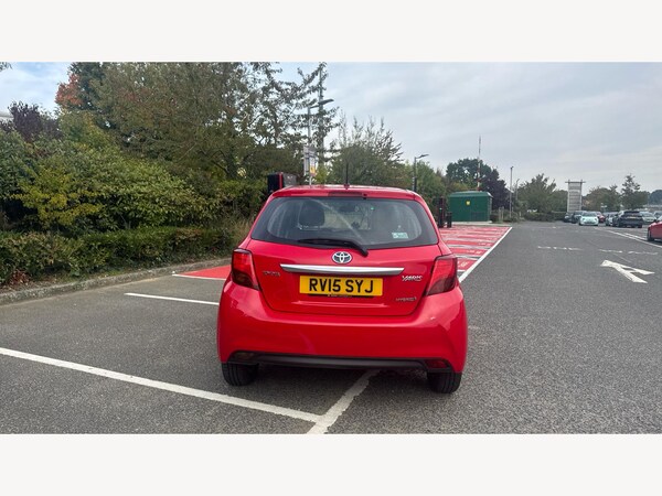 Used Toyota Yaris 2015 for sale - 76200143: Photo 21