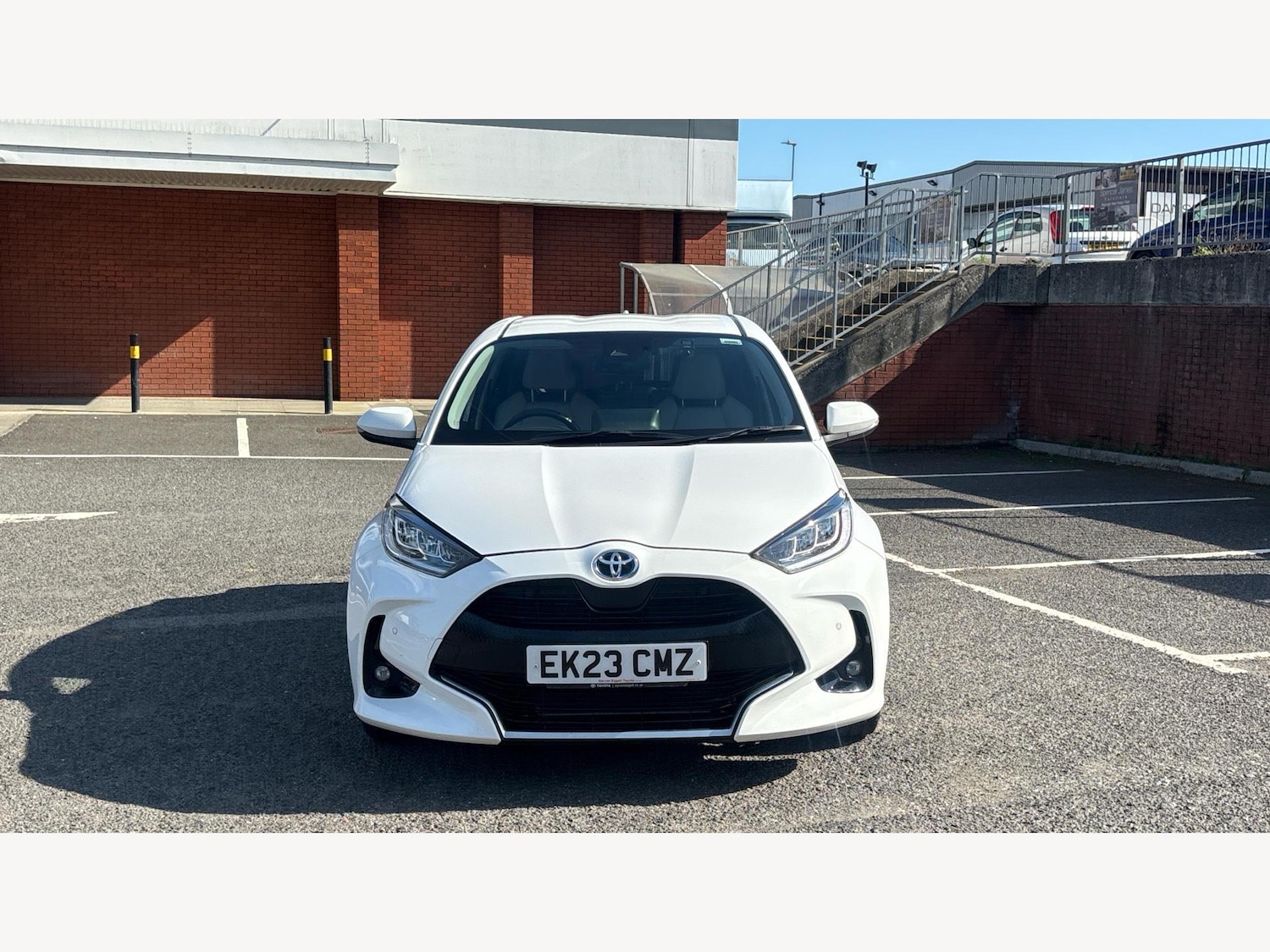 Used Toyota Yaris 2023 for sale - 76370623: Photo 17