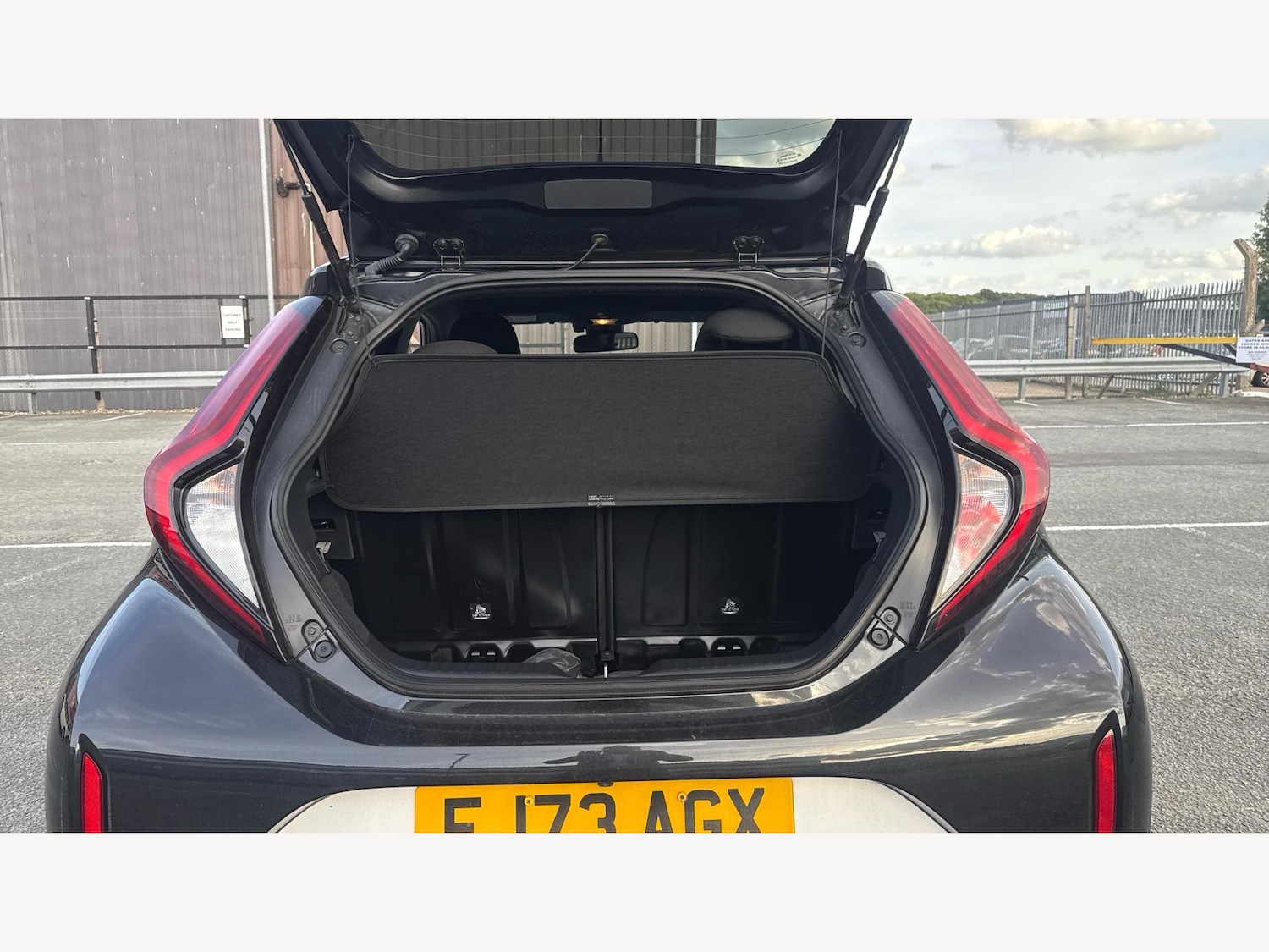 Used Toyota Aygo X 2023 for sale - 76371345: Photo 16