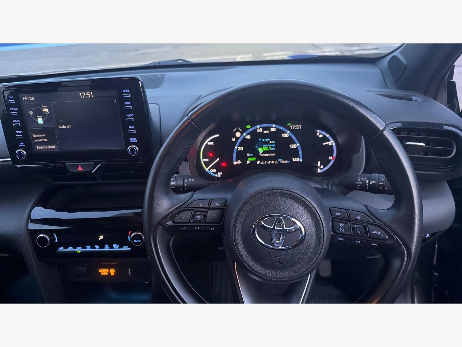 Used Toyota Yaris Cross for sale - 77809090: Photo 10