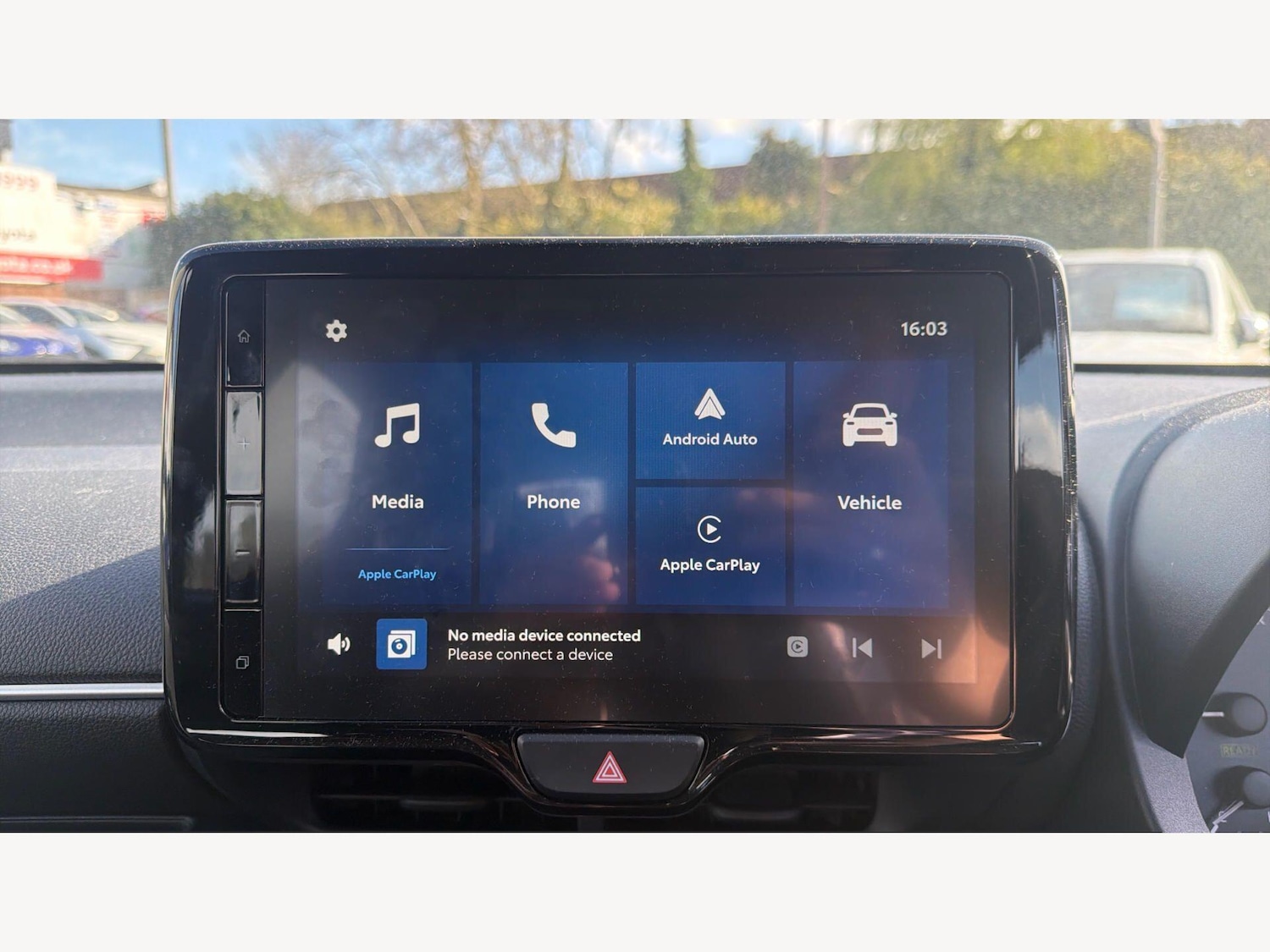 Used Toyota Yaris for sale - 78220050: Photo 11