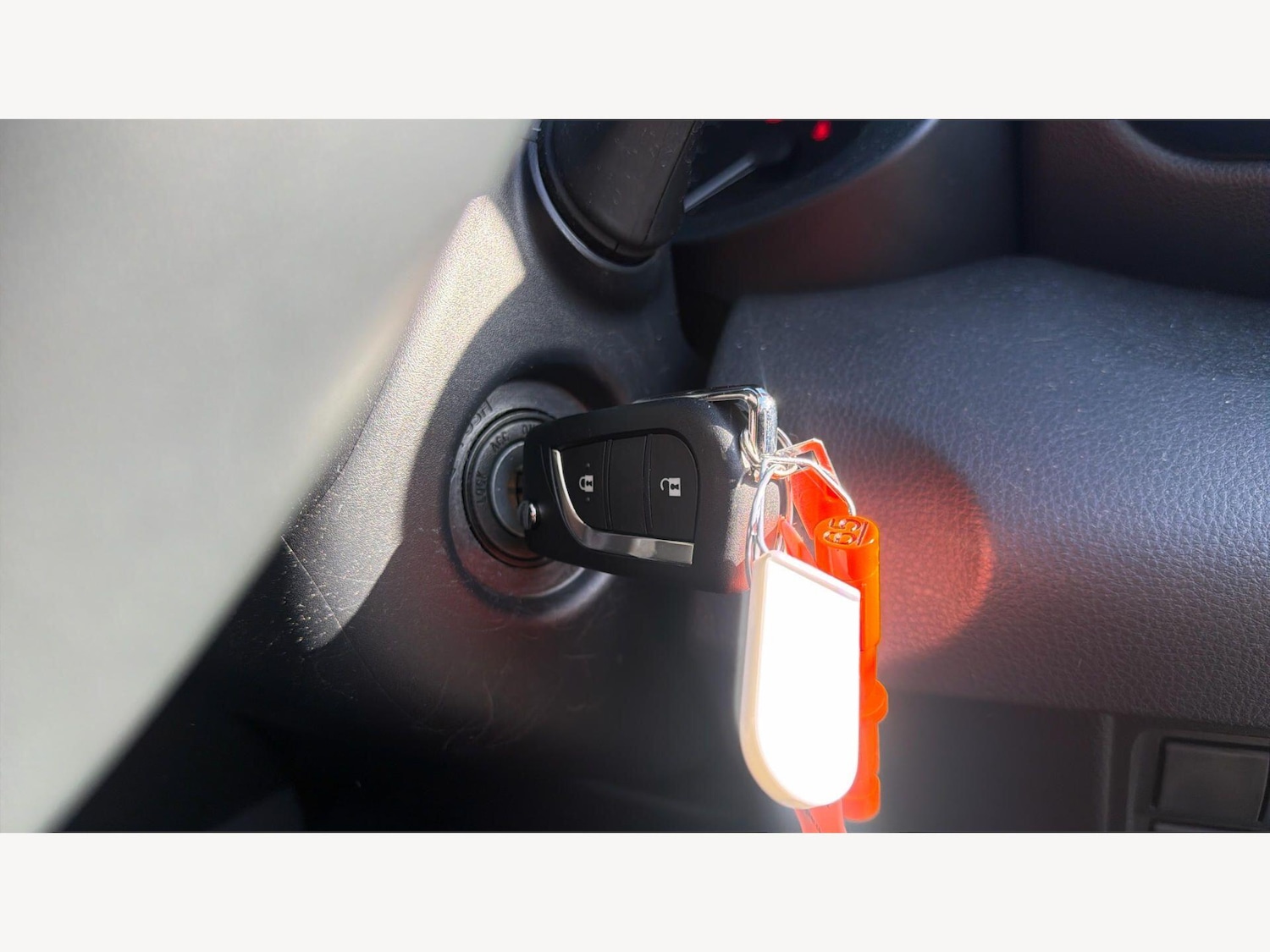 Used Toyota Yaris for sale - 78220050: Photo 18