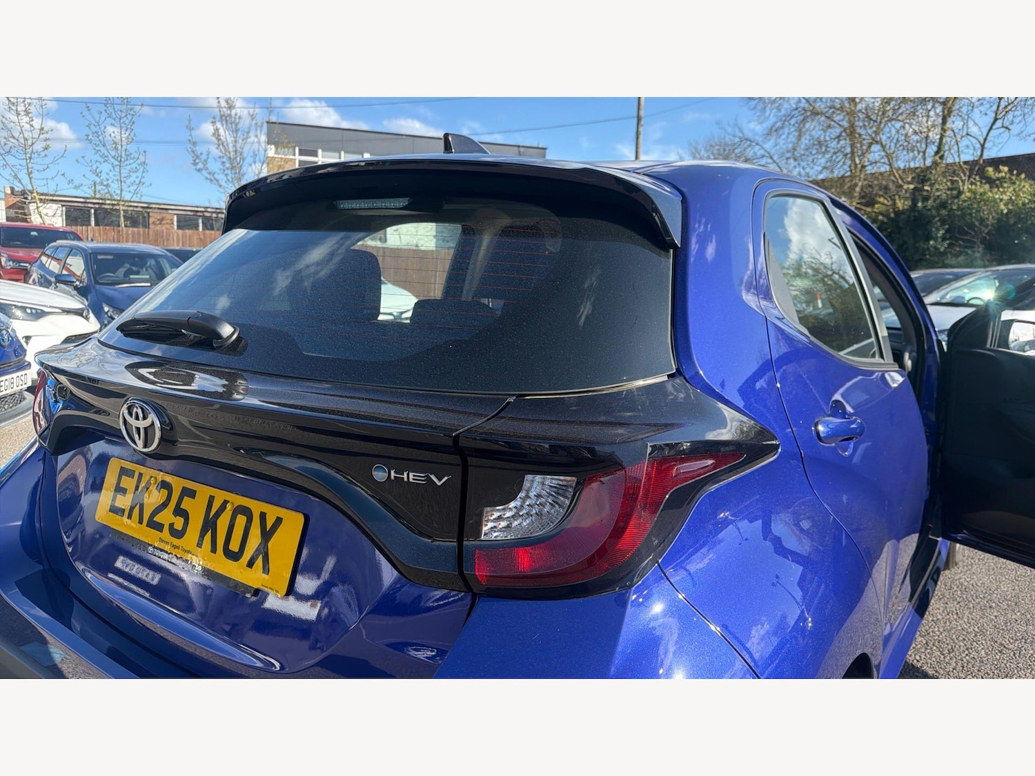 Used Toyota Yaris for sale - 78220050: Photo 23