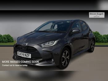 Used Toyota Yaris 2024 for sale - 79712654: Photo