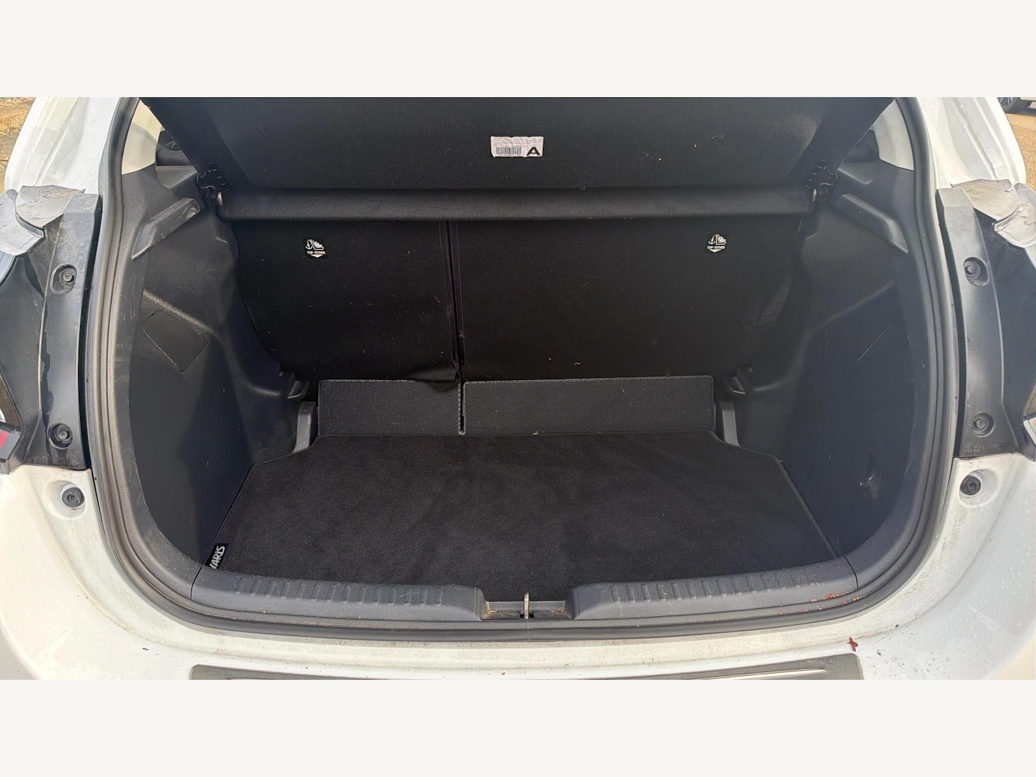 Used Toyota Yaris for sale - 77191019: Photo 16