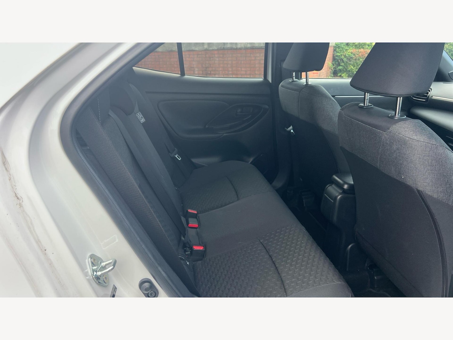 Used Toyota Yaris Cross 2024 for sale - 76988247: Photo 14