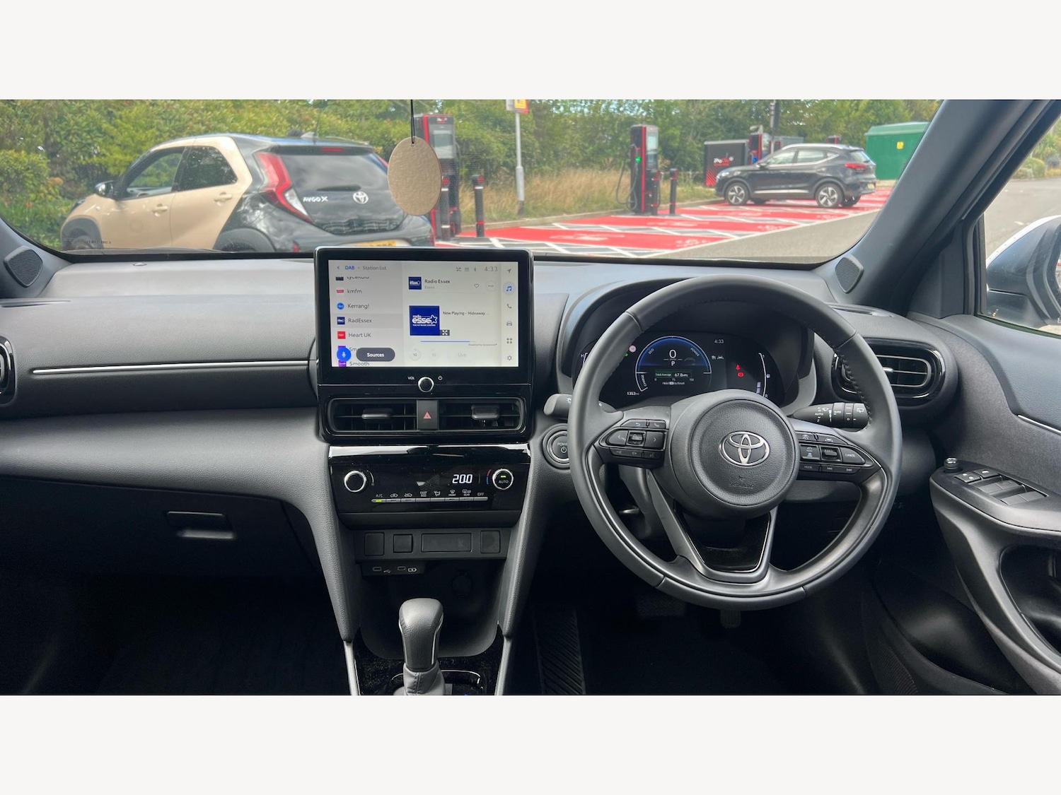 Used Toyota Yaris Cross 2024 for sale - 76988247: Photo 7