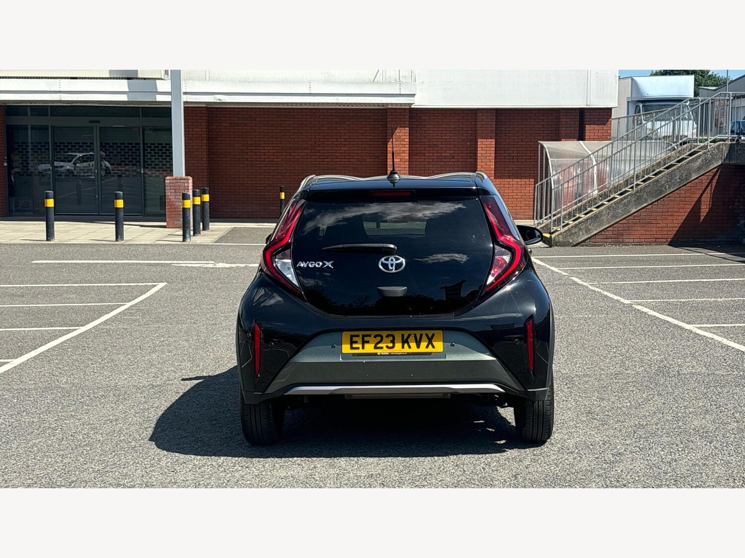 Vehicle 21