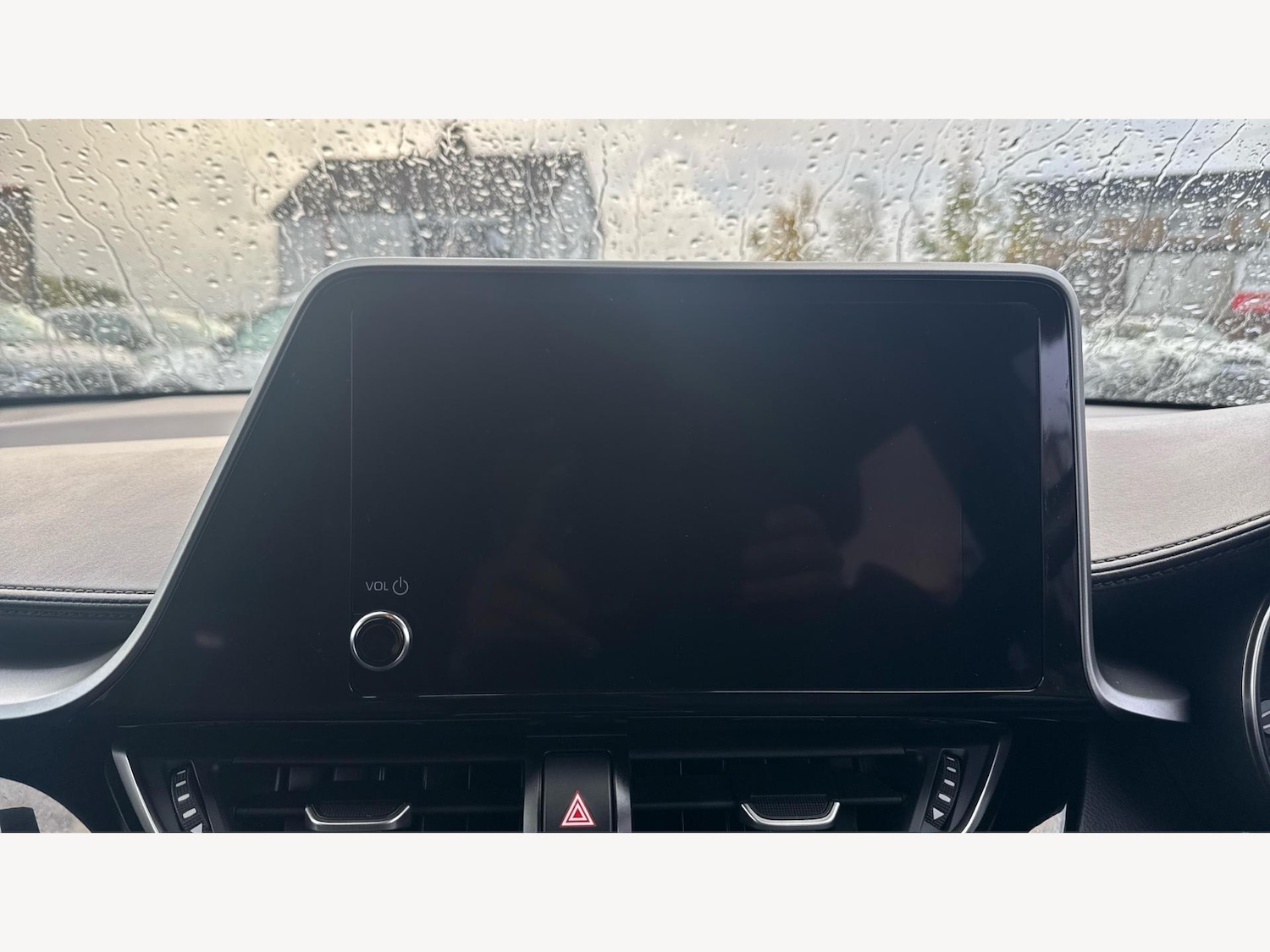 Used Toyota C-HR 2023 for sale - 76371119: Photo 9