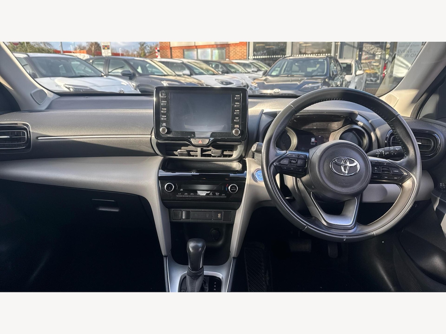 Used Toyota Yaris Cross 2022 for sale - 77067010: Photo 7