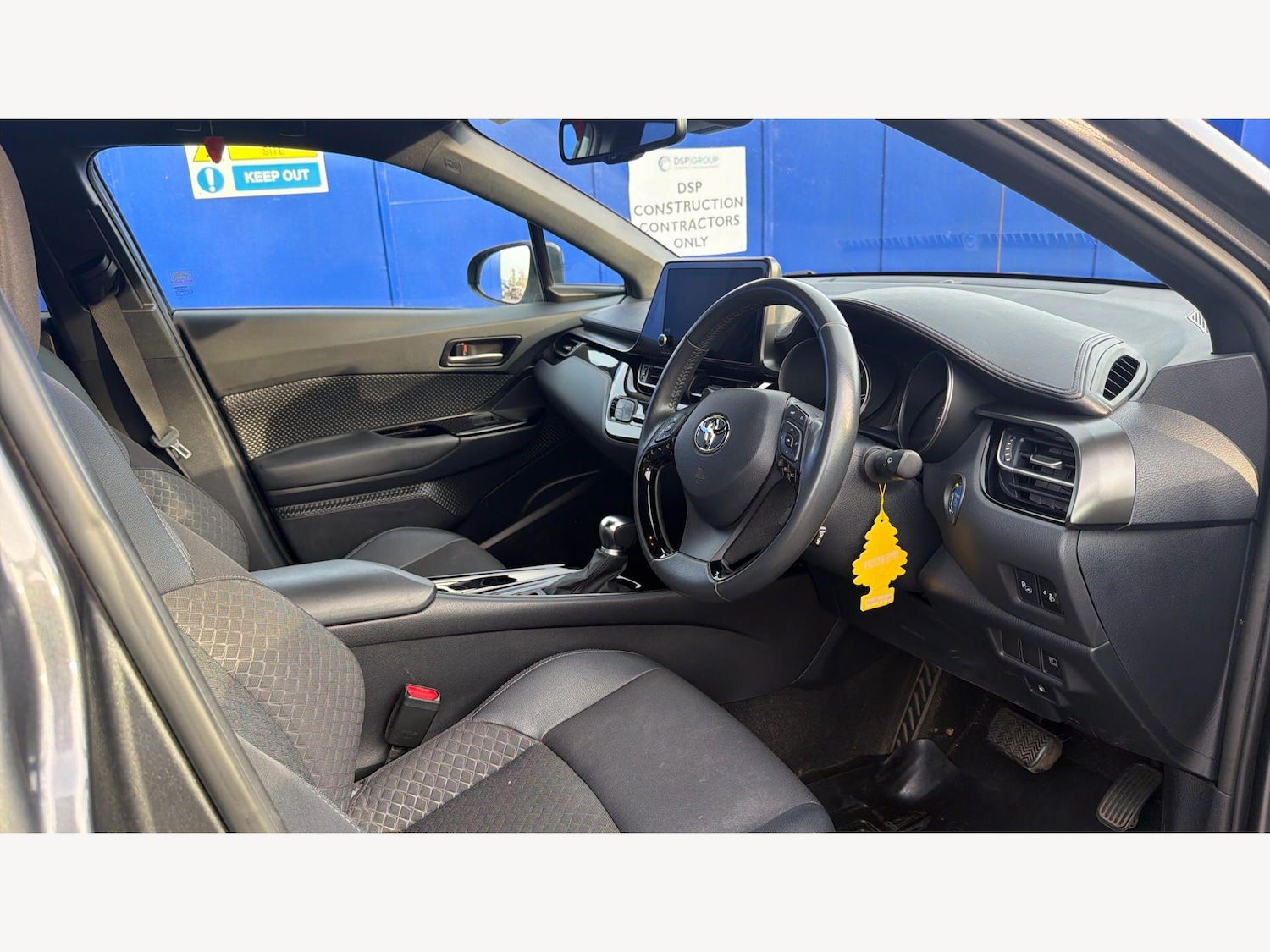 Used Toyota C-HR 2023 for sale - 78086046: Photo 13